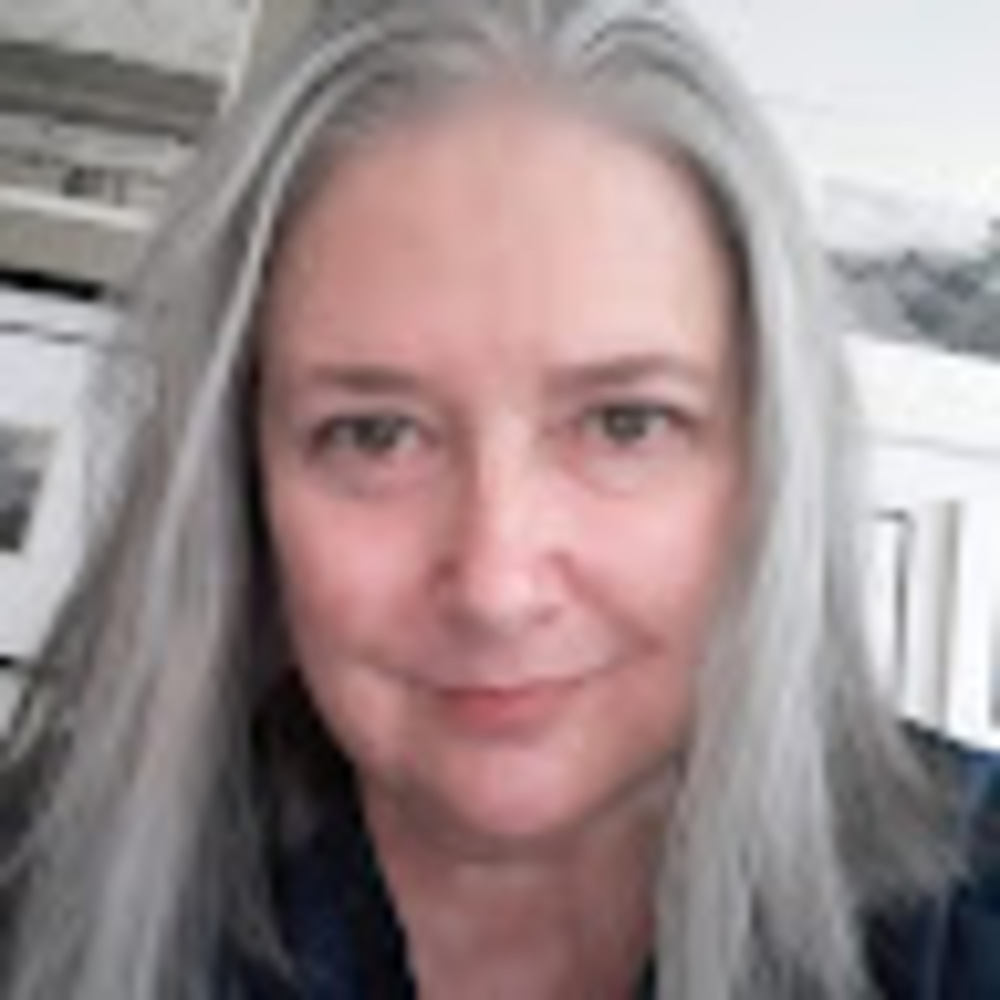 Meet your Posher, Lyn